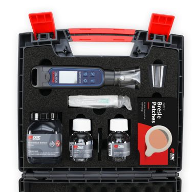 Bresle cleanliness testing kit inside case