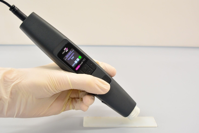 Plasma treatment kit includes Dyne Testing Dyne Test Pens